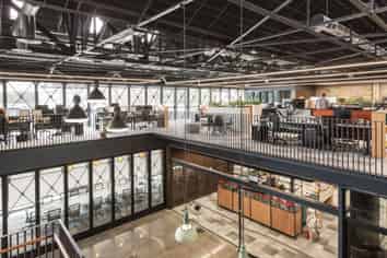 Waterfront Office - Catalina Bay