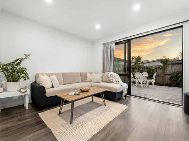 6/3 Abbotleigh Avenue, Te Atatu Peninsula