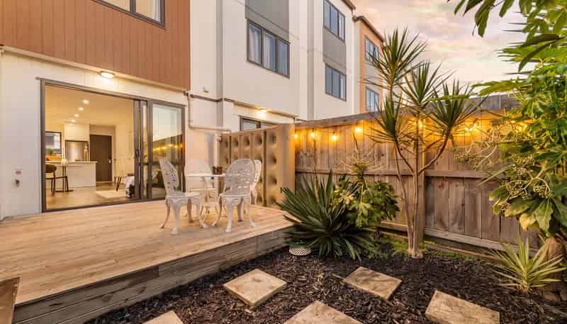 6/3 Abbotleigh Avenue, Te Atatu Peninsula