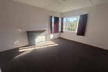 Manawatu / Whanganui - Address withheld