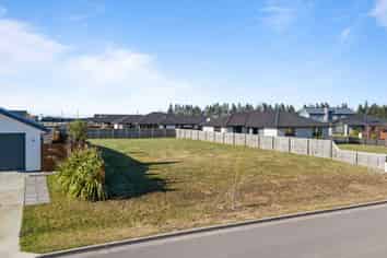 8 Memorial Crescent, Methven