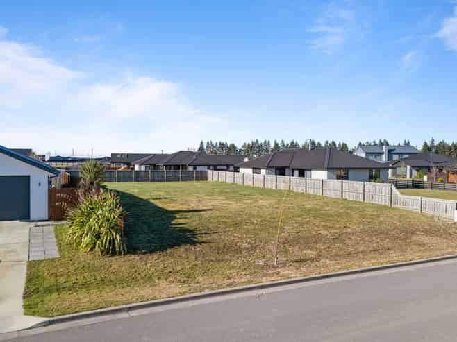 8 Memorial Crescent, Methven