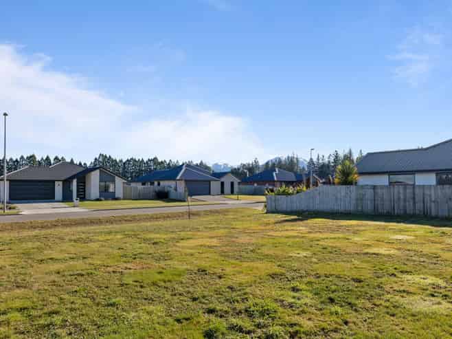 8 Memorial Crescent, Methven