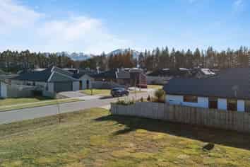 8 Memorial Crescent, Methven