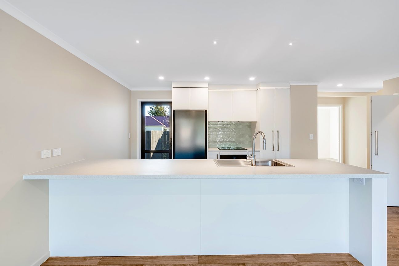 Stylish New Conversion - Modern 2 Bedroom Living - Ansicht 3