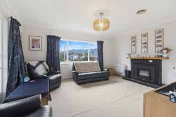 282 Te Moana Road, Waikanae Beach