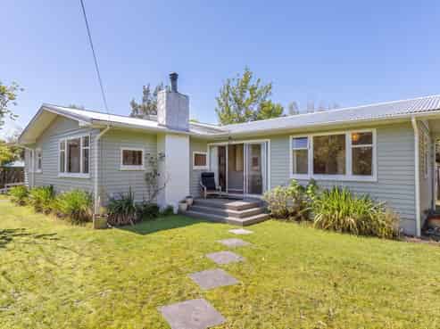 79 Kuratawhiti Street, Greytown