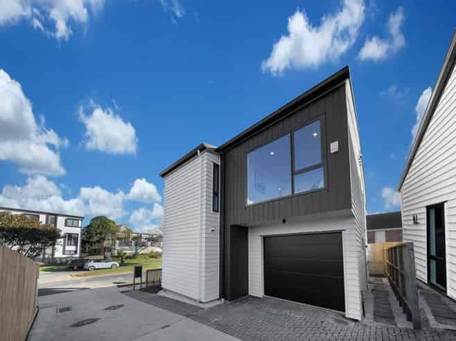 Lots 1&2/5 The Boulevard, Sunnyhills