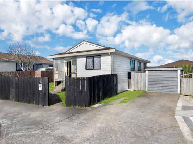 1/49 Coombe Avenue, Otara