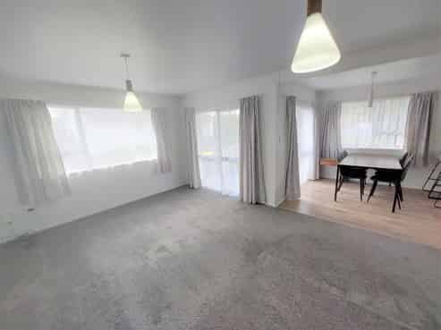 1/3 Tyndrum Place, Highland Park