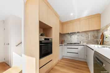 9C Glennandrew Drive, Half Moon Bay