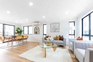 9C Glennandrew Drive, Half Moon Bay