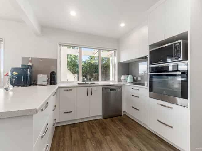 3 Pigeonwood Lane, Albany