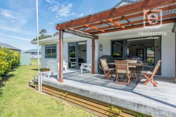 17 Anchorage Road, Mangawhai Heads