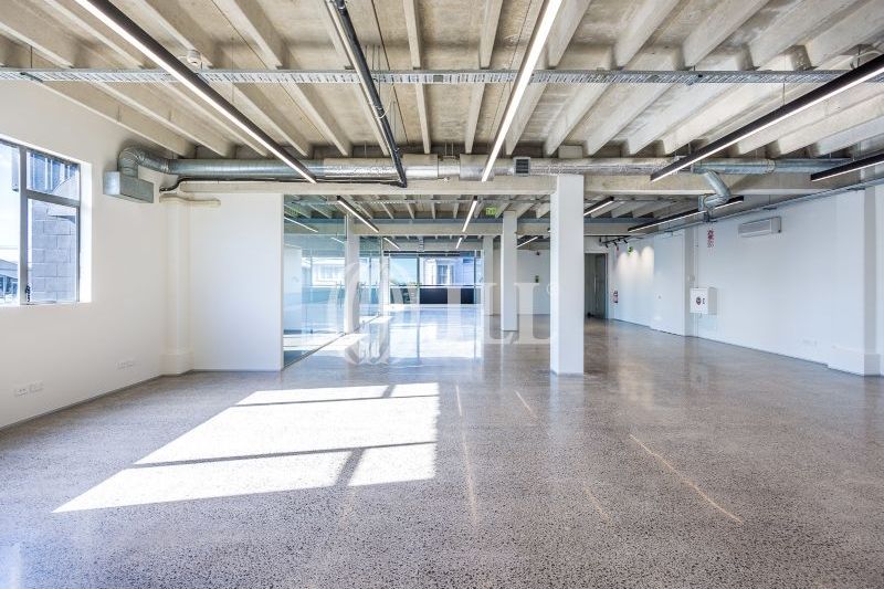 Character Office with Modern Appeal - Widok 2