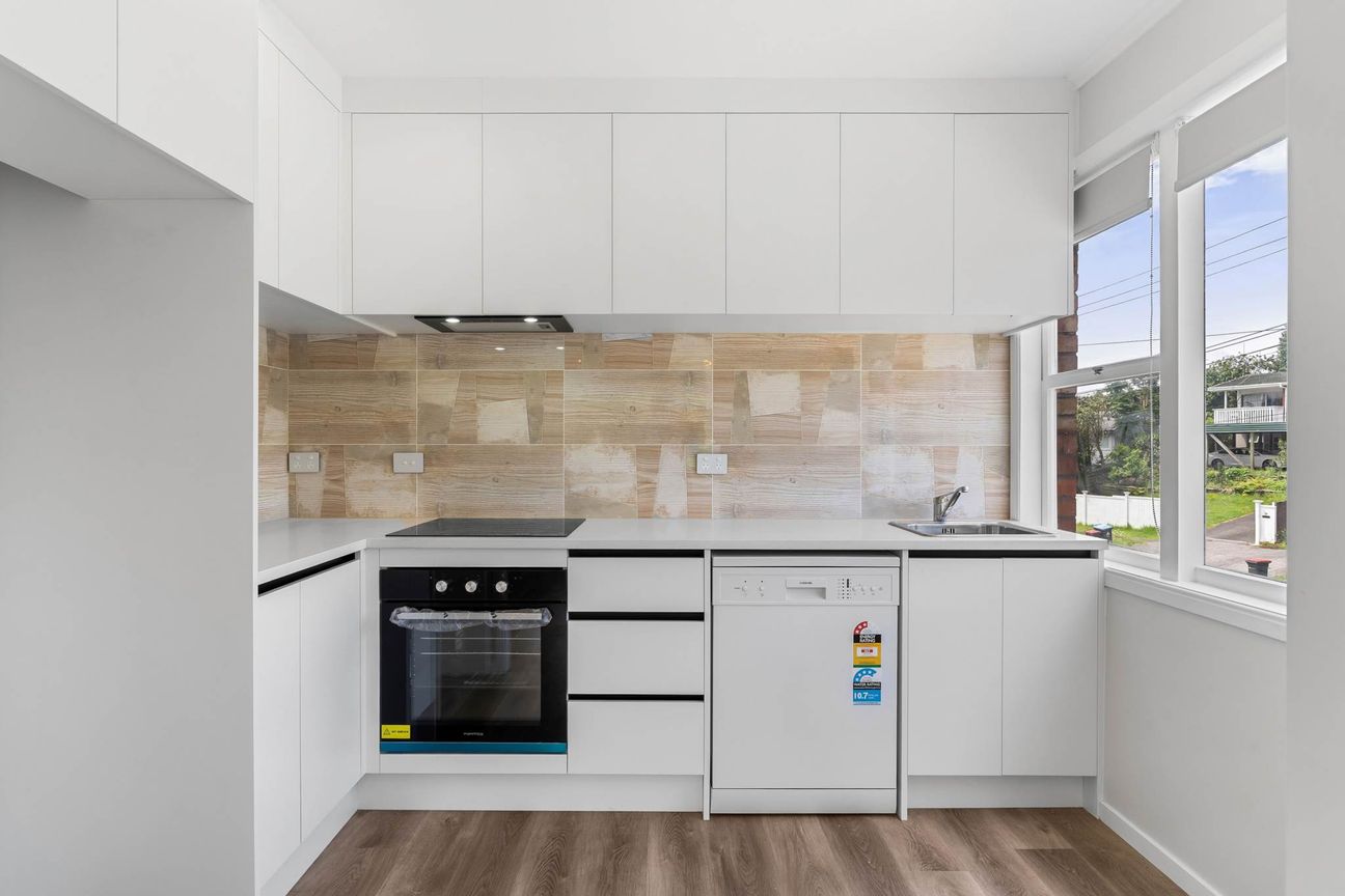 Modern Comfort – Fully Renovated 3-Bedroom - Widok 5