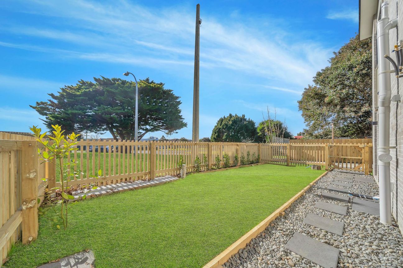 Brand New Standalone Family Homes Beside the Park - Ansicht 3