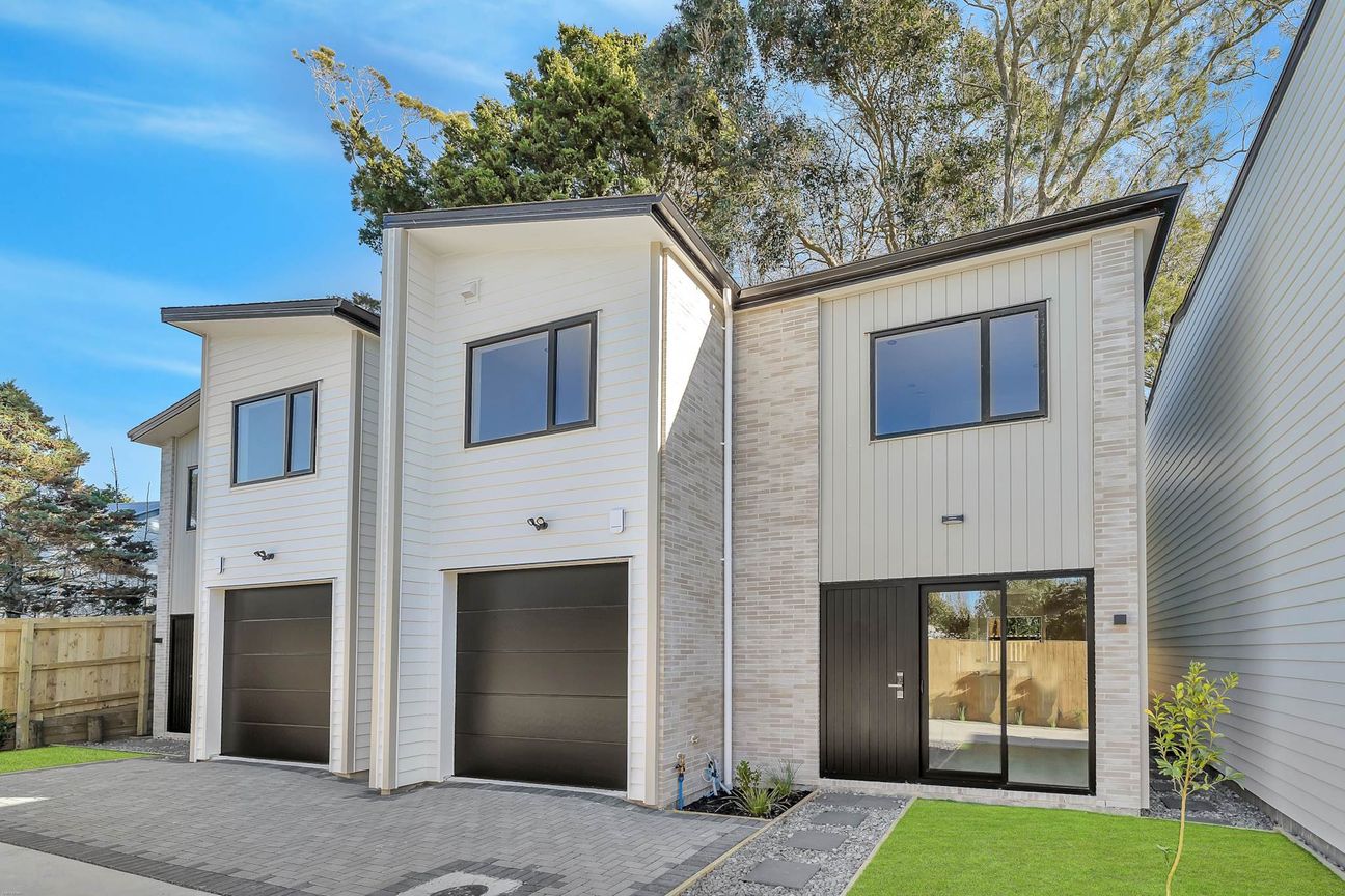 Brand New Standalone Family Homes Beside the Park - Ansicht 3