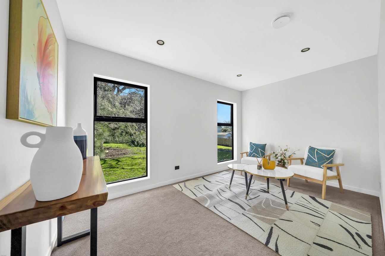 Brand New Standalone Family Homes Beside the Park - Fler