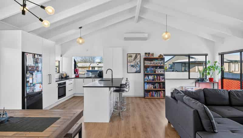 15B Lloyd Drive, Nawton