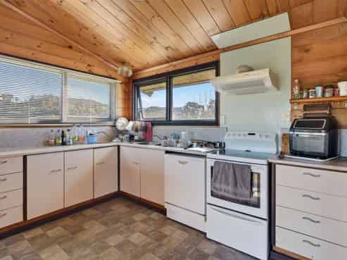 1516 State Highway 12, Maungaturoto