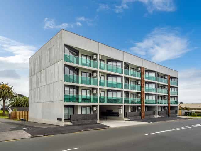 302/9 East Street, Papakura