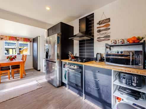 17 Watts Street, Waipawa