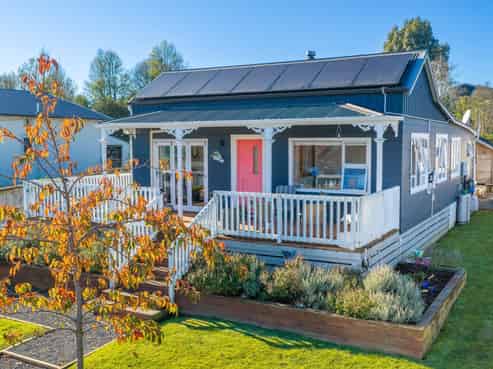 17 Watts Street, Waipawa