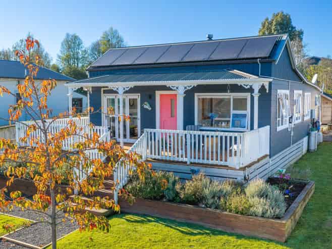 17 Watts Street, Waipawa