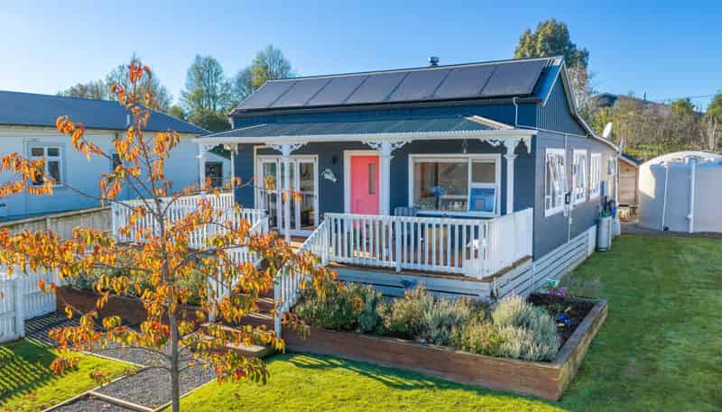 17 Watts Street, Waipawa