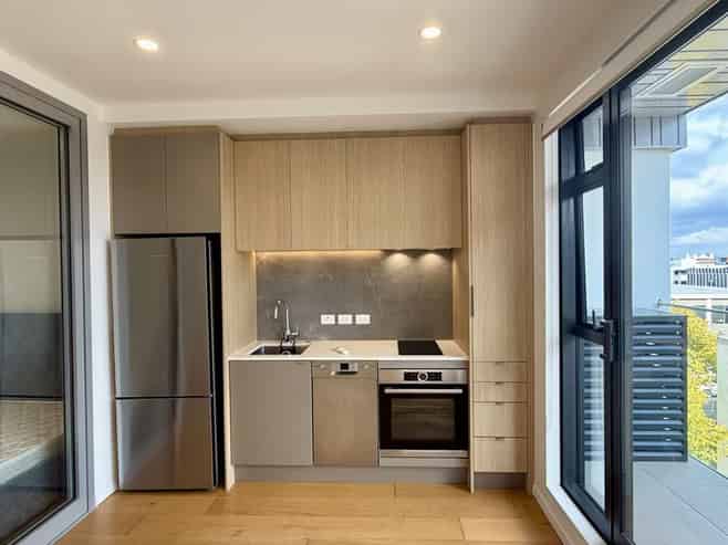 416/9 Madeira Lane , Grafton