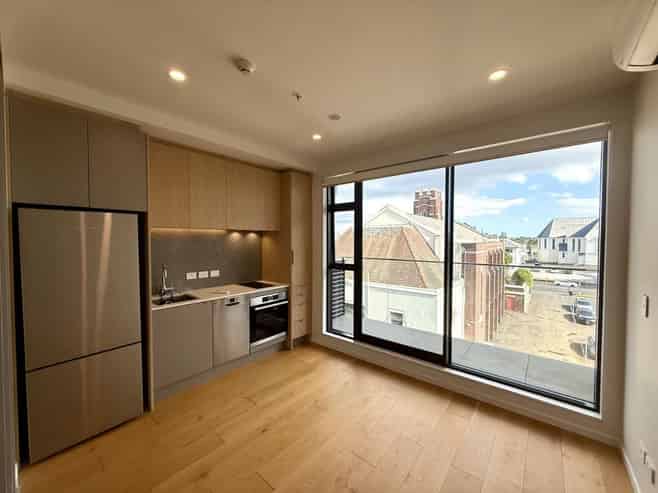 416/9 Madeira Lane , Grafton