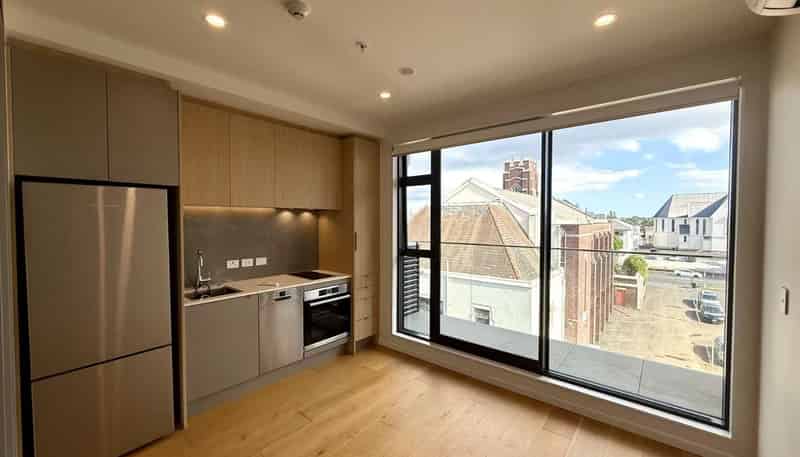 416/9 Madeira Lane , Grafton