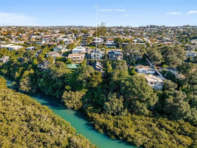  7A Prospect Terrace, Milford