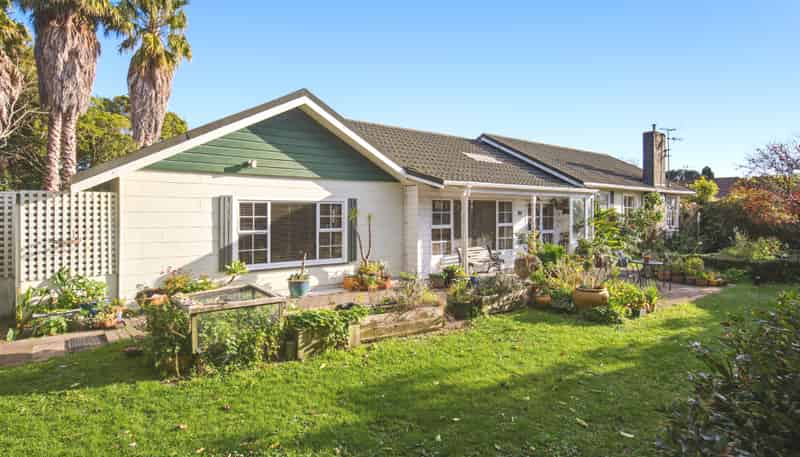 34 Kohekohe Road, Waikanae