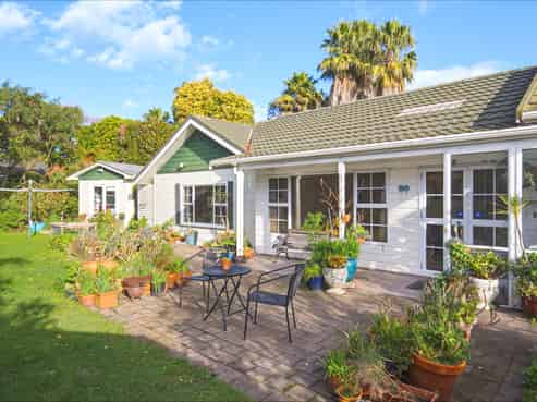 34 Kohekohe Road, Waikanae