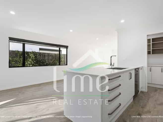 5 Waituna Street, Pegasus