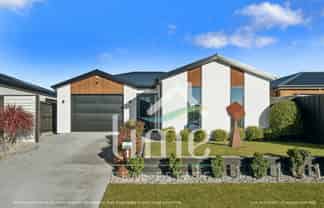 5 Waituna Street, Pegasus