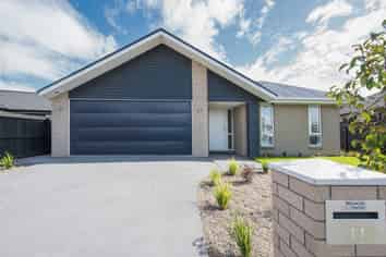 11 Azara Way, Wigram