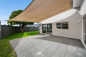 6 Crabbe Place, Cromwell