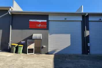 120sqm Albany high stud warehouse