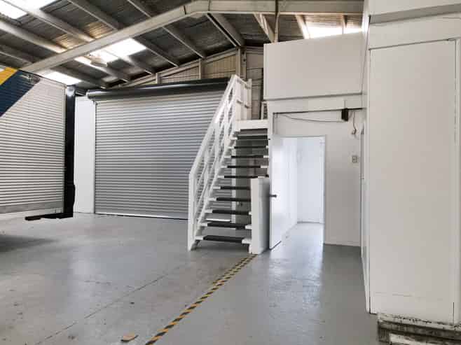Functional Industrial Workshop with Offices