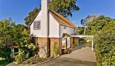 2/5A Havana Place, Glenfield