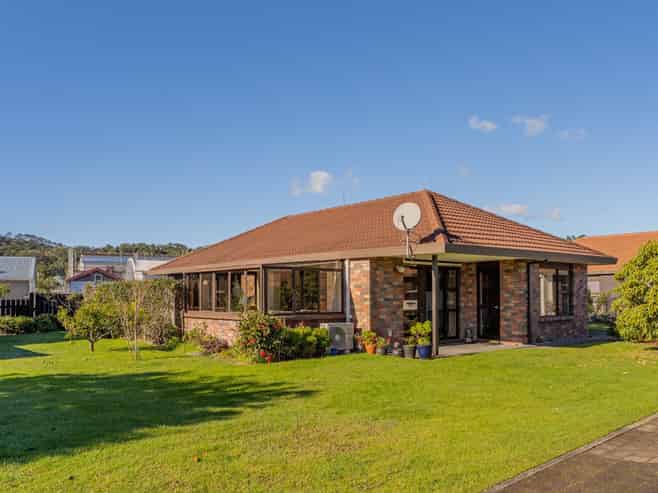 16b Albert Street, Whitianga
