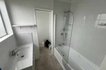 Manawatu / Whanganui - Address withheld