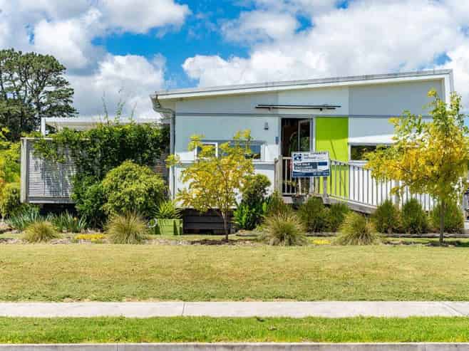 1 Manaaki Circle, Paparoa