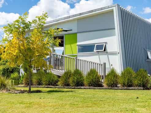 1 Manaaki Circle, Paparoa