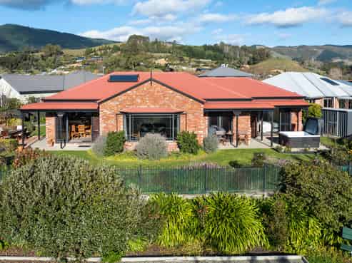 16B Kingsford Drive, Stoke