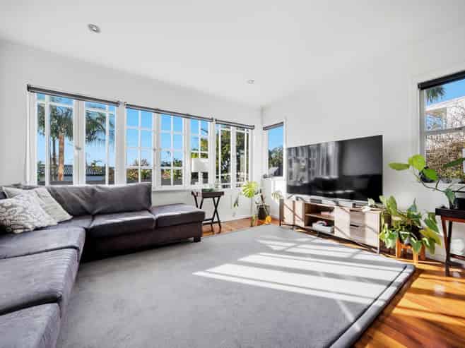 62A County road, Torbay