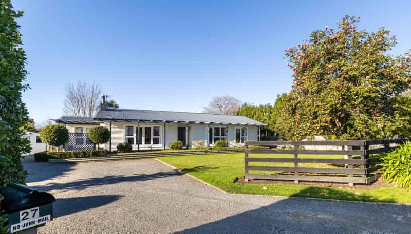 27 Breadalbane Road, Havelock North
